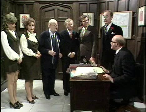 Still from a sitcom episode